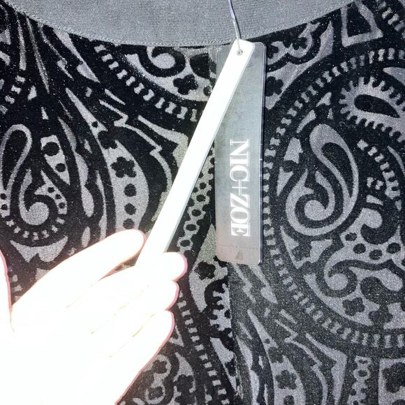 NWT Nic+Zoe Brocade Velvet Black Splitneck Tunic with Tank-size Small - Picture 12 of 14